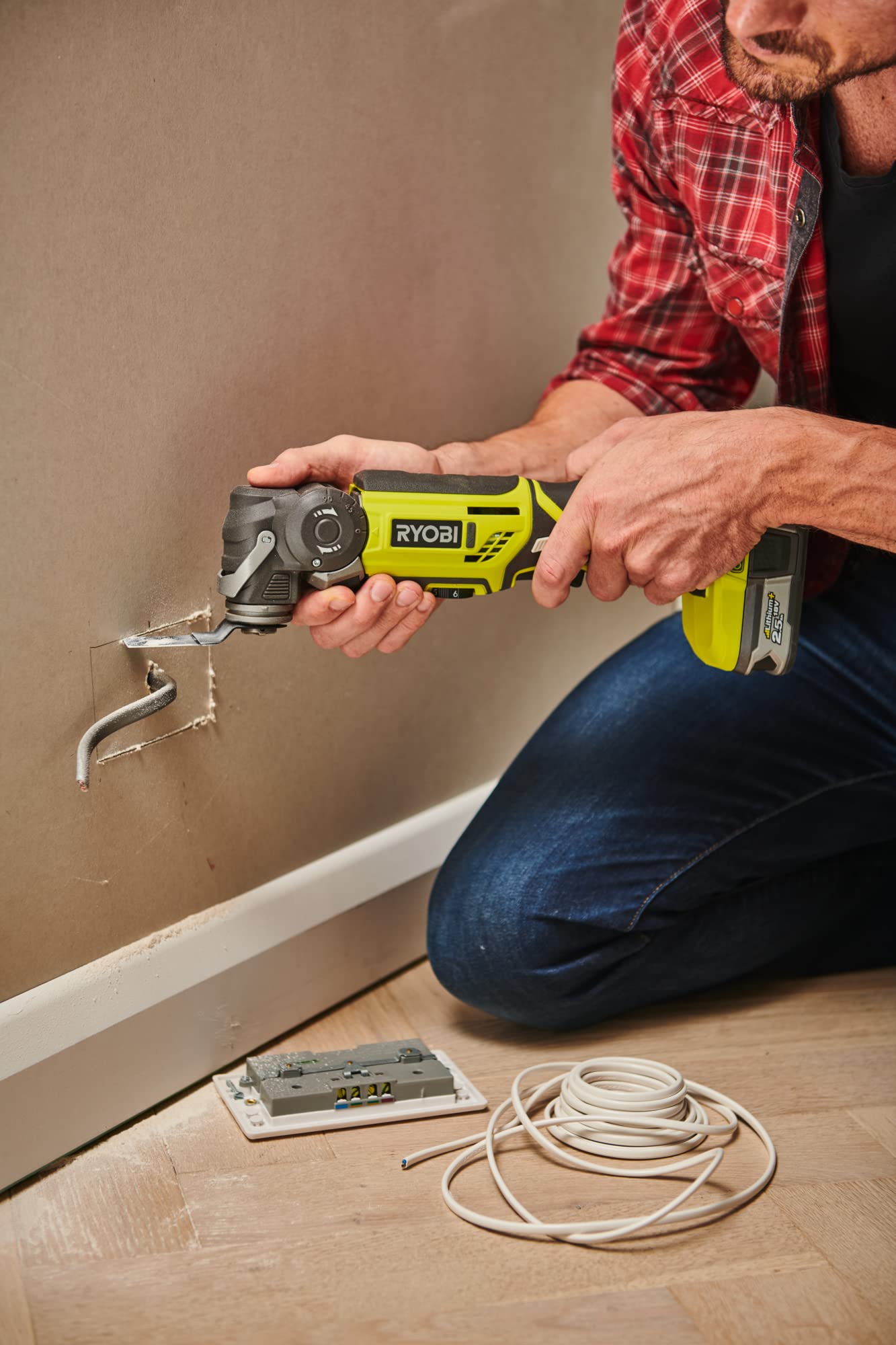 Ryobi ONE+ R18MT-0 18V Cordless Multi Tool (Zero Tool), Hyper Green